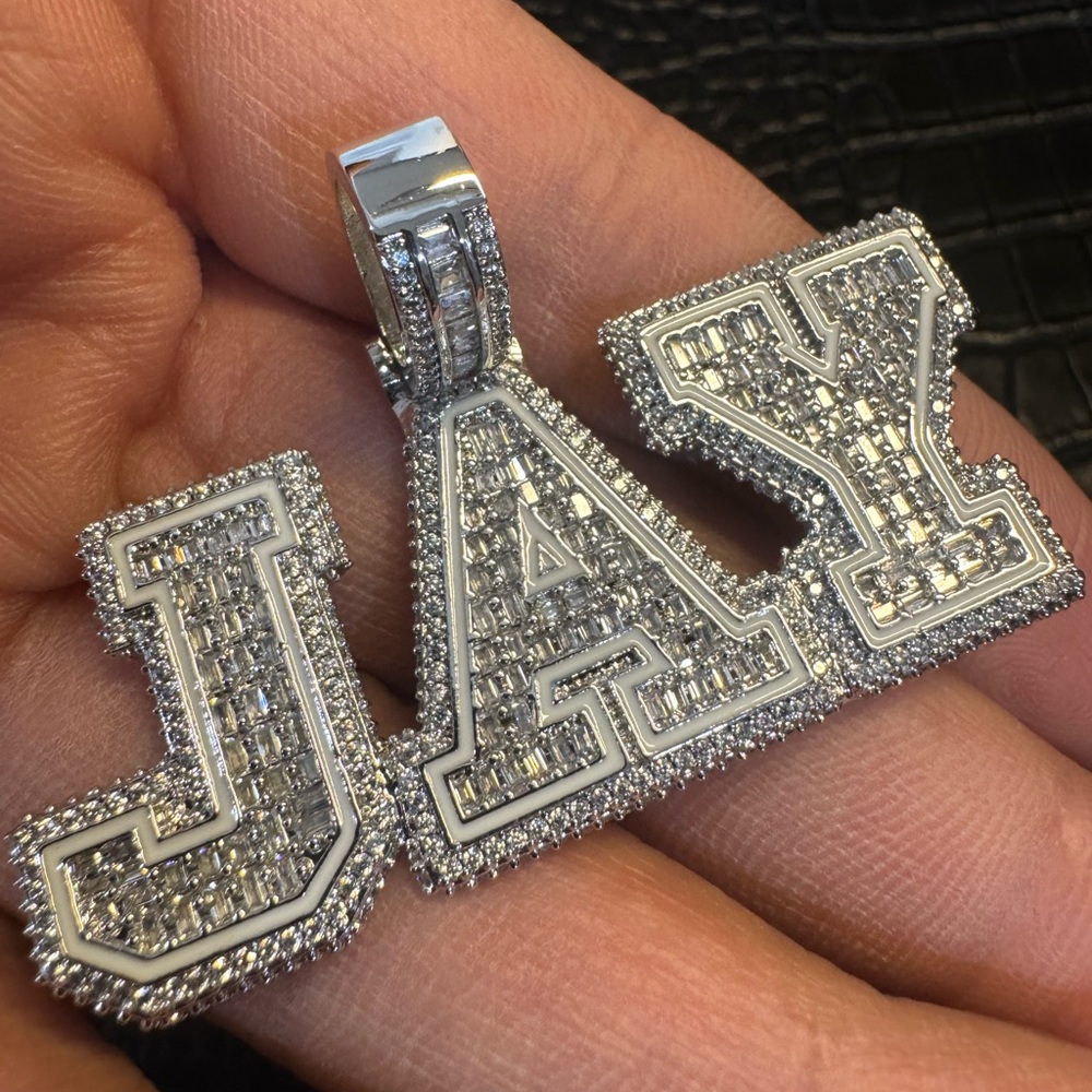 Silver Pendant Necklace